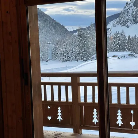 Prestigious With Views In Vanoise, Cleaning Included ラ・プラーニュ