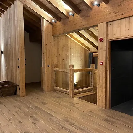 Chalet Alpine With And Pets, Cleaning Included *