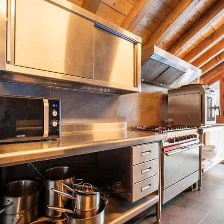 Prestigious With Views In Vanoise, Cleaning Included ラ・プラーニュ